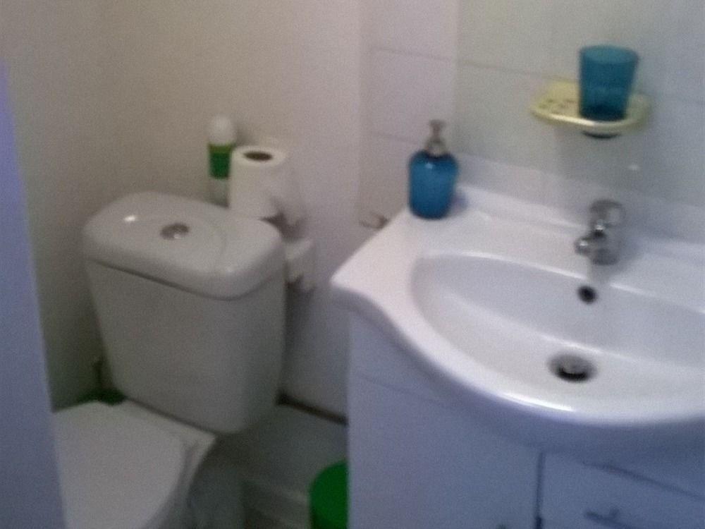 Ravensbury Hotel Ньюки Экстерьер фото