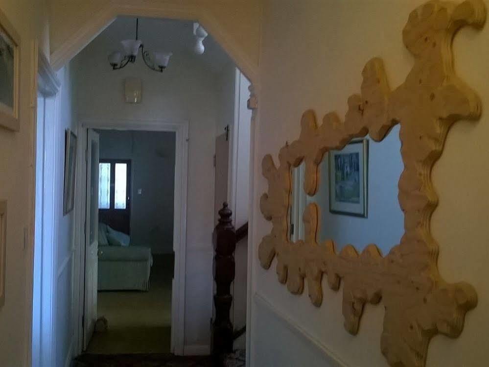 Ravensbury Hotel Ньюки Экстерьер фото